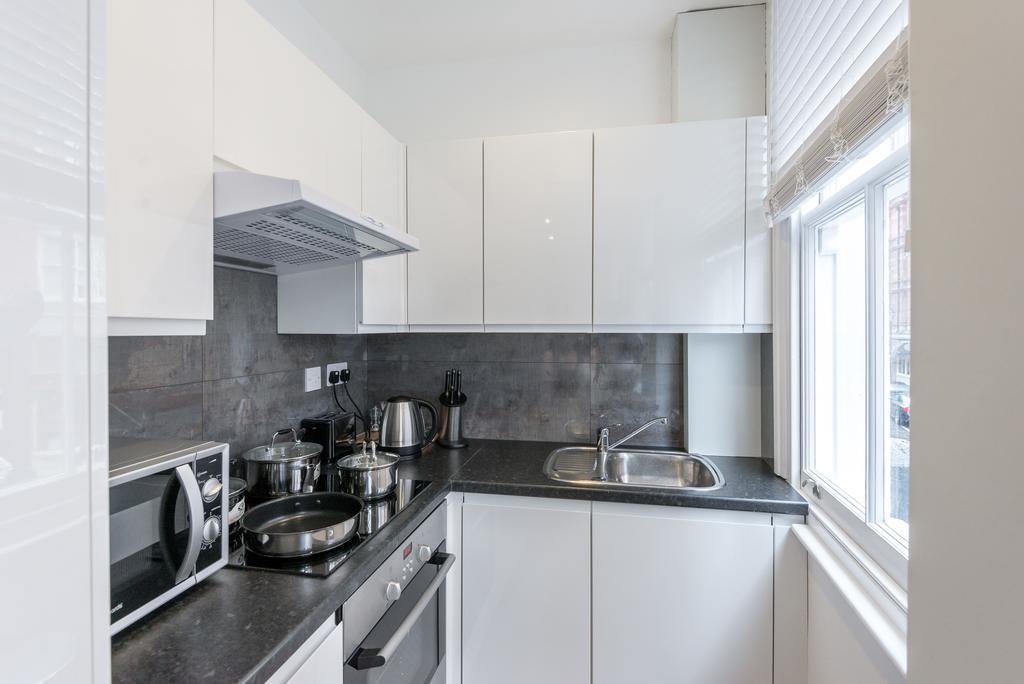 High Street Kensington Apartment Londýn Pokoj fotografie